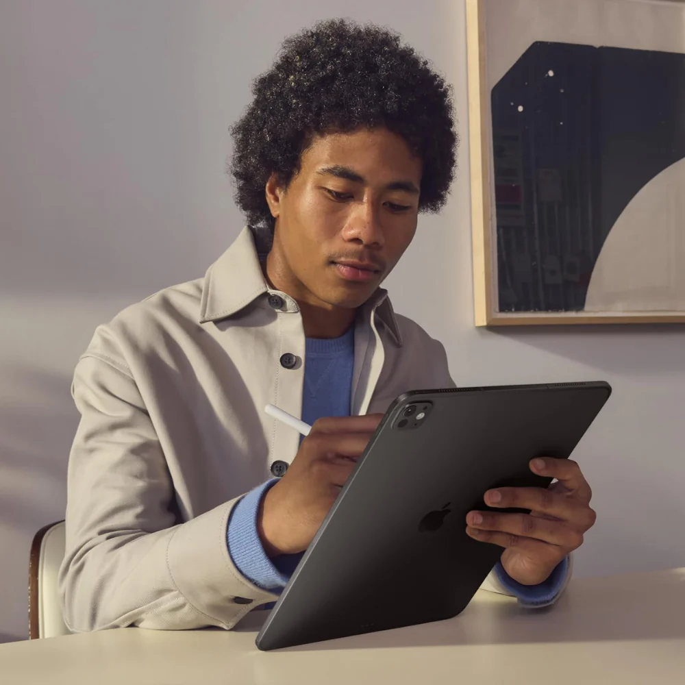 iPad Pro M4 (13") Space Gray 256GB (Wifi + Cellular) - Image 4